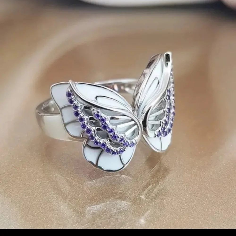 Ladies Party Ring - Picture 3 of 5